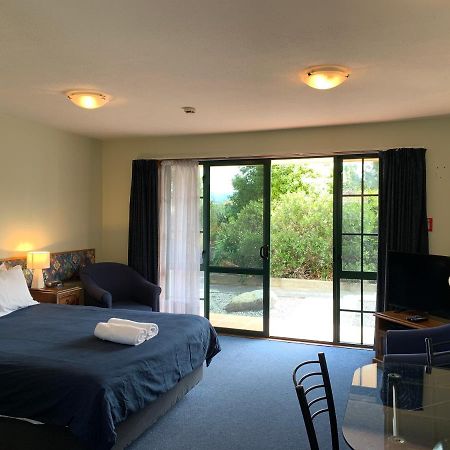 112 On Beach - Studio 3 Apartment Kaikoura Luaran gambar